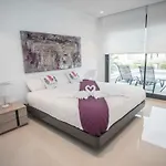 Deluxe La Marina Alicante