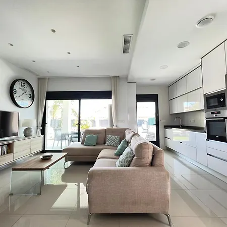 Deluxe La Marina Villa