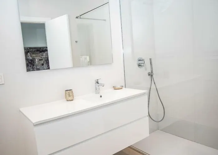 Deluxe La Marina Alicante